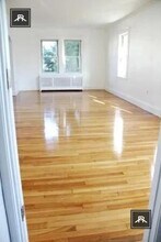 248 Pearl St in Newton, MA - Building Photo - Building Photo