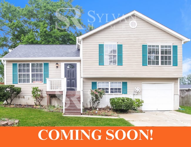 property at 5 Hardwood Ct
