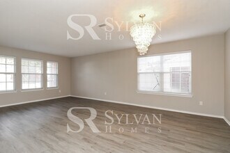 5340 Cameron Dr in Grand Prairie, TX - Building Photo - Building Photo