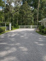 1735 Timocuan Way in Longwood, FL - Building Photo