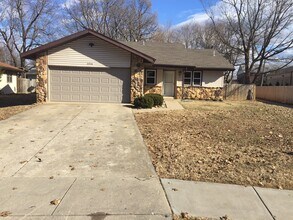 2936 S Kimbrough Ave in Springfield, MO - Building Photo - Building Photo