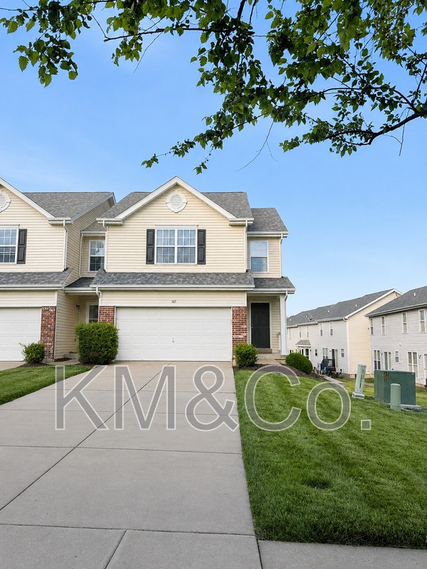 property at 491 Flowering Magnolia Dr