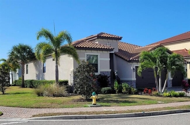 property at 5410 Title Row Dr