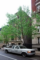 259 W 90th St in New York, NY - Building Photo
