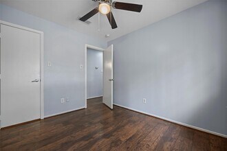 12714 Verdant Brook Dr in Houston, TX - Building Photo - Building Photo