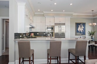 HIGHPOINT Countryside Residences in Countryside, IL - Building Photo - Building Photo