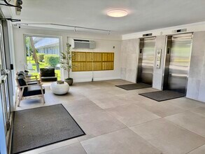 6161 NW 2nd Ave in Boca Raton, FL - Building Photo - Building Photo