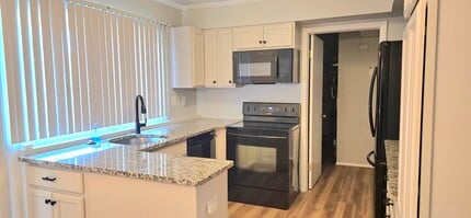 16005 Pennant Ln in Bowie, MD - Foto de edificio - Building Photo