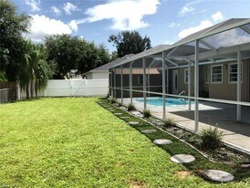 10328 Windley Key Terrace in Bonita Springs, FL - Building Photo