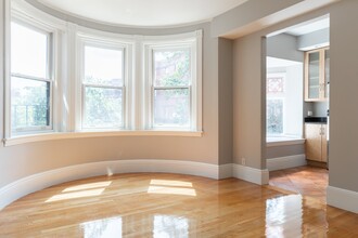 81 Saint Botolph St, Unit 2 in Boston, MA - Building Photo - Building Photo