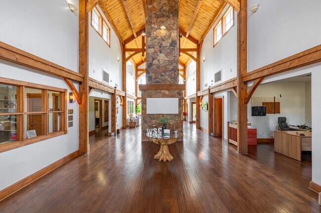 Westshore Colony in New Braunfels, TX - Foto de edificio - Lobby