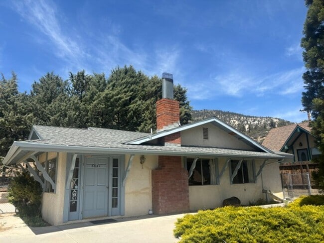 property at 6641 Ivins Dr