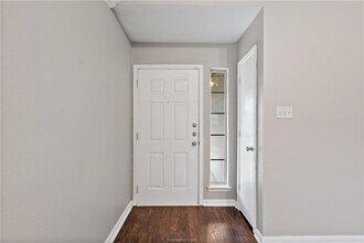 3903 Crown Ridge Ct in College Station, TX - Building Photo - Building Photo