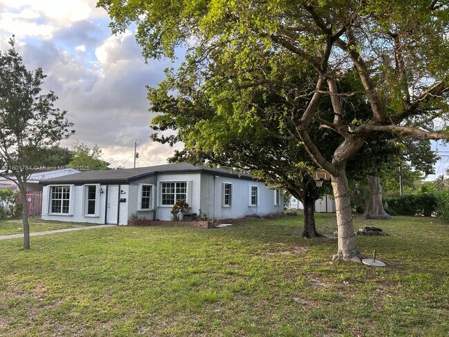 property at 1795 NE 175th St