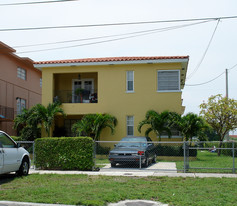 503 SW 11th St Apartments