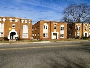 3004 W Pike Rd in Birmingham, AL - Building Photo - Building Photo