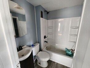 213 E 28th St-Unit -213 E 28th Street in Erie, PA - Building Photo - Building Photo