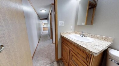 139 American Ave in Bismarck, ND - Building Photo - Building Photo