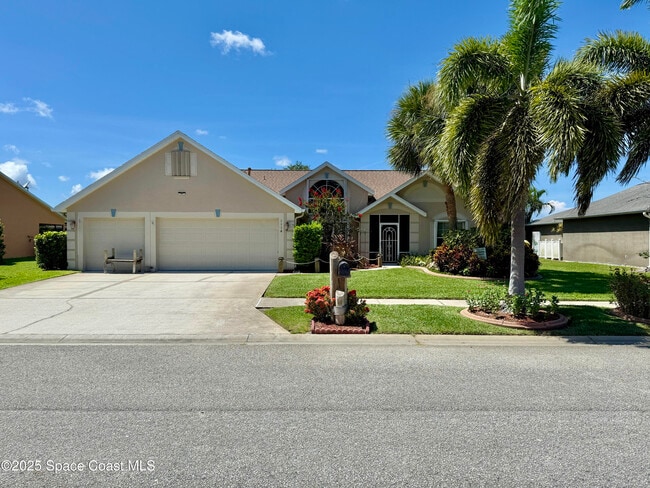 1114 Egret Lake Way