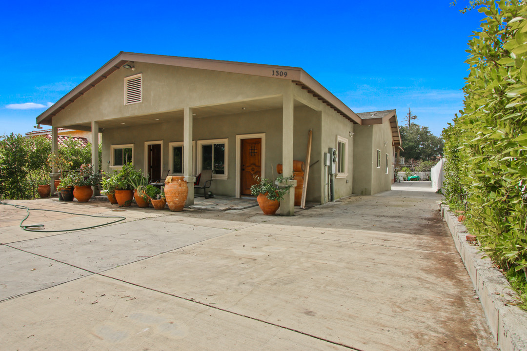 Marengo Stylish Living in Pasadena, CA - Building Photo