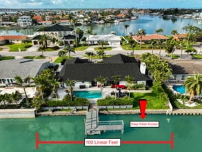 221 Howard Dr in Belleair Beach, FL - Building Photo - Building Photo