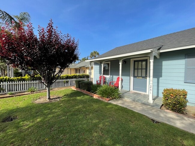 281 S Brent St in Ventura, CA - Building Photo - Building Photo