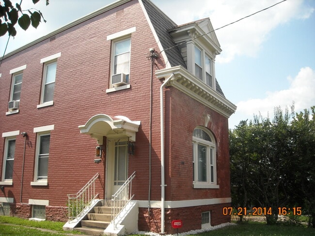 2963 Deckebach Ave in Cincinnati, OH - Foto de edificio - Building Photo