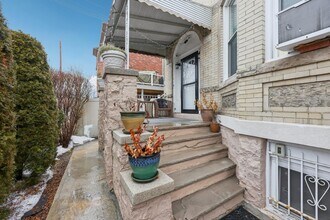 239 Desoto Pl in Cliffside Park, NJ - Building Photo - Building Photo