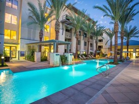 The Lincoln Scottsdale Apartments