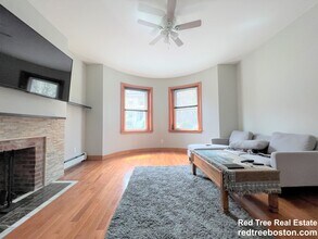 655 Washington St in Brookline, MA - Building Photo - Building Photo