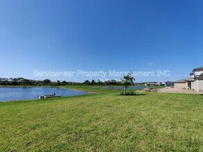 6140 Baywood Ct in Lakewood Ranch, FL - Building Photo - Building Photo