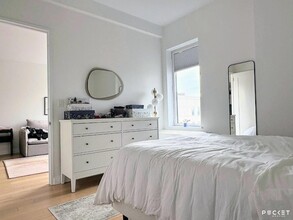 34 N 7th St, Unit 8C in Brooklyn, NY - Building Photo - Building Photo