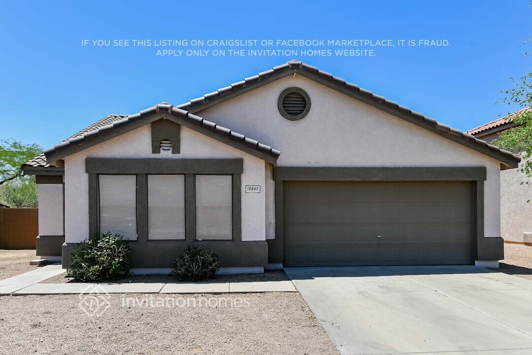 10863 E Forge Cir in Mesa, AZ - Building Photo