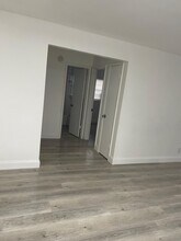 1245 W 35th St in Riviera Beach, FL - Building Photo - Building Photo