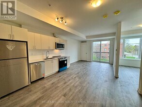 1680 Victoria Park Ave in Toronto, ON - Building Photo - Building Photo