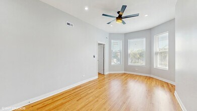 1422 S Avers Ave in Chicago, IL - Building Photo - Building Photo
