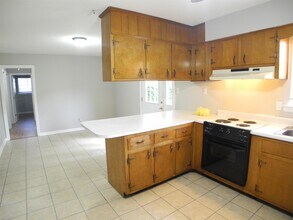 23 Port Royal Dr in Savannah, GA - Building Photo - Building Photo