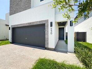 530 Silvana Dr in Laredo, TX - Building Photo - Building Photo