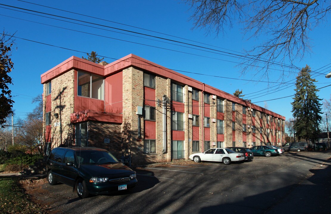 3620 42nd St E in Minneapolis, MN - Building Photo