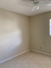 3502 Lindell Ave in Tampa, FL - Building Photo - Building Photo