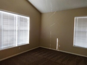 5432 Altamaha Dr in North Charleston, SC - Building Photo - Building Photo