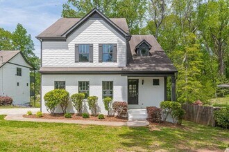 1410 Eastland Rd SE in Atlanta, GA - Building Photo - Building Photo
