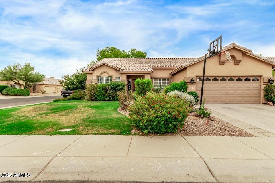 10905 W Ashland Way in Avondale, AZ - Building Photo