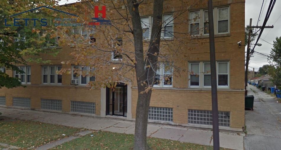 1418 W 82nd St-Unit -2 in Chicago, IL - Building Photo