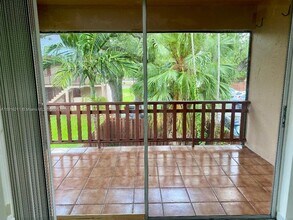 11287 SW 88th St in Miami, FL - Building Photo - Building Photo