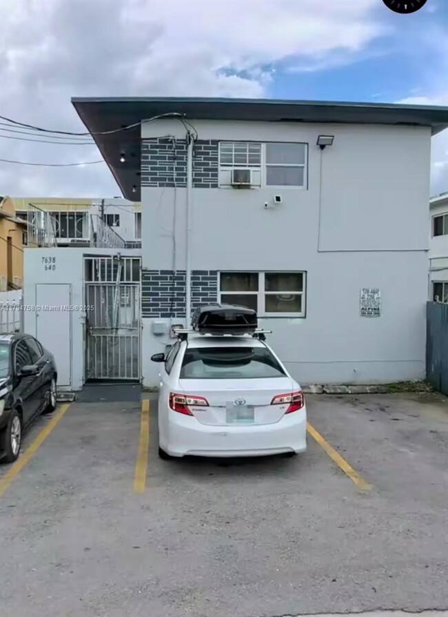 property at 7638 N Miami Ave