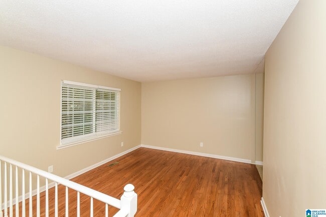 1745 Molly Dr in Birmingham, AL - Building Photo - Building Photo