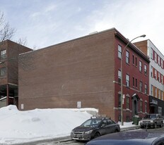 2060 Clark in Montréal, QC - Building Photo
