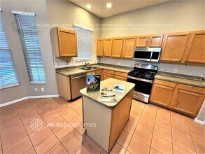 11238 Primrose Cir in Lakewood Ranch, FL - Foto de edificio - Building Photo