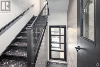 873 Avenue Rd in Toronto, ON - Building Photo - Building Photo